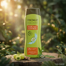 Load image into Gallery viewer, Trichup Hair Fall Control Natural Shampoo